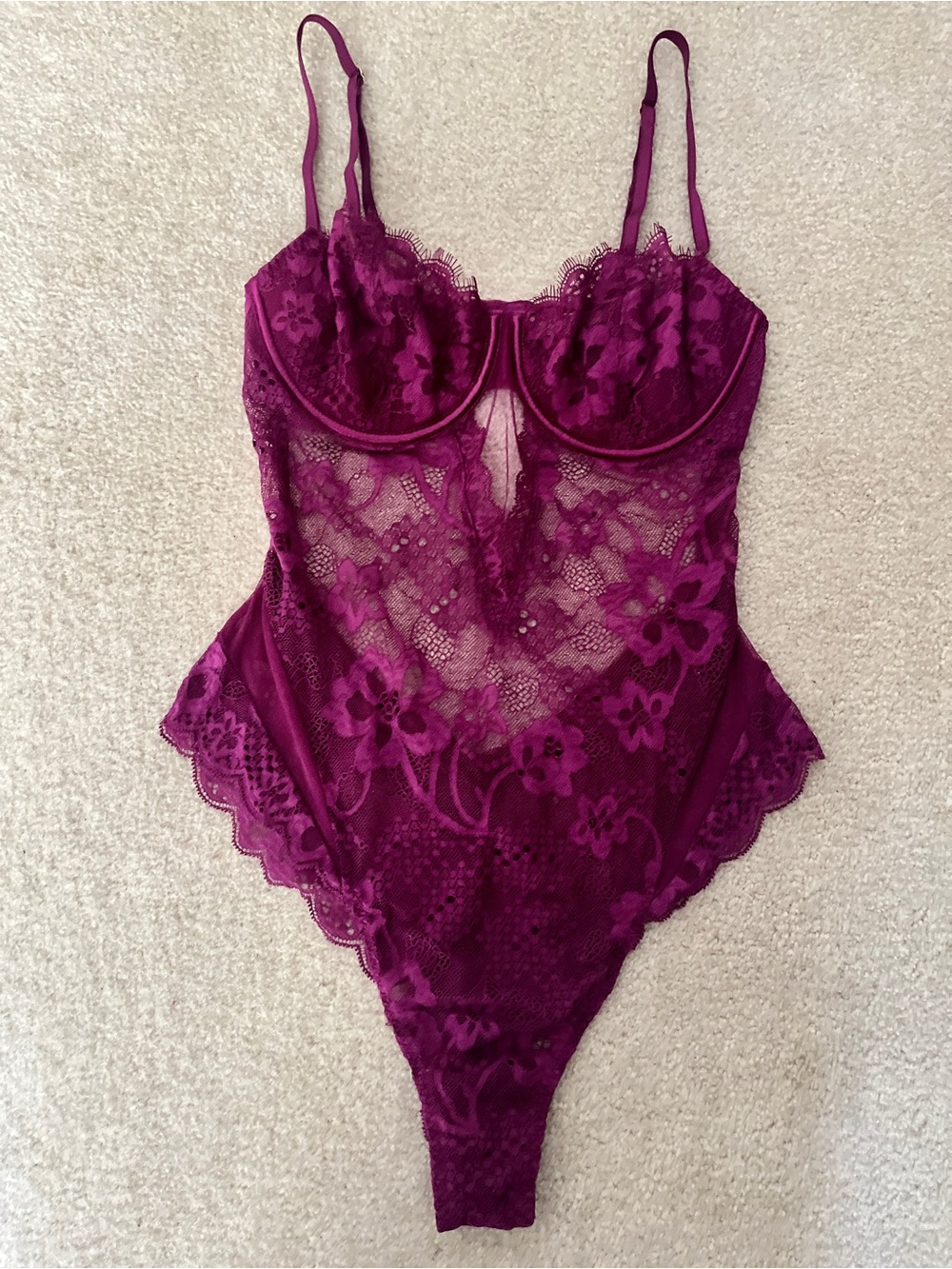 Victoria’s Secret Very Sexy Wicked Lace Bodysuit Teddy in Magenta Rose- Medium
